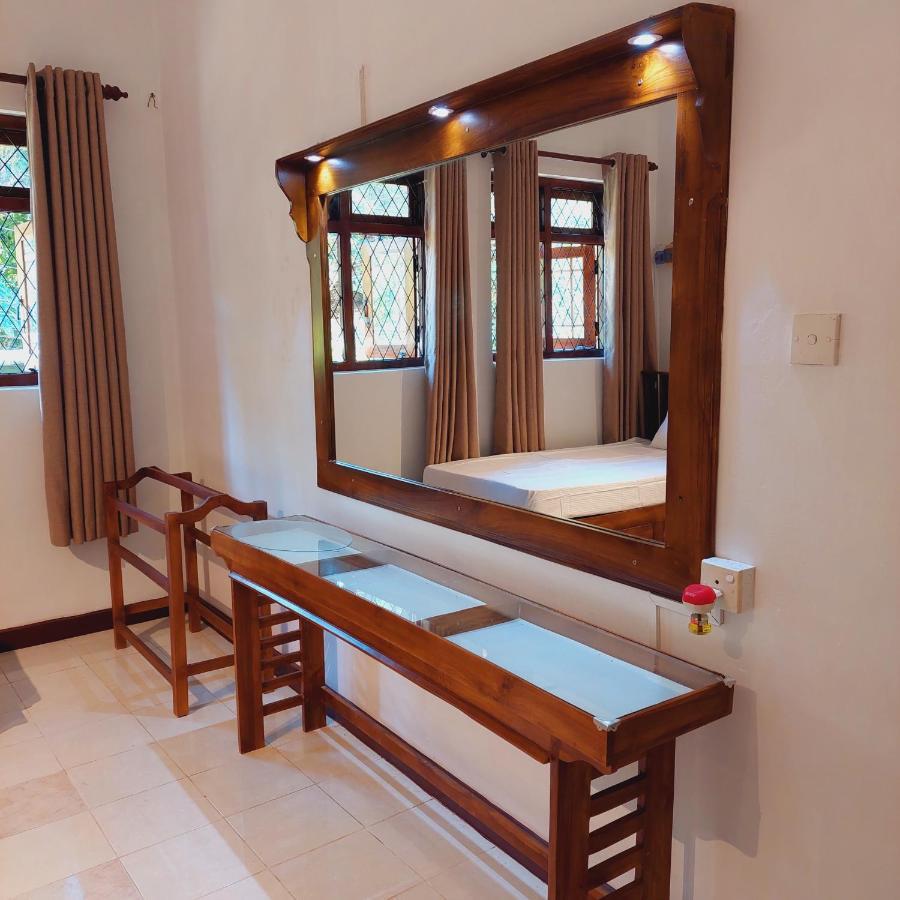 Golden Villa Kandy - "Free Pickup From Kandy " מראה חיצוני תמונה
